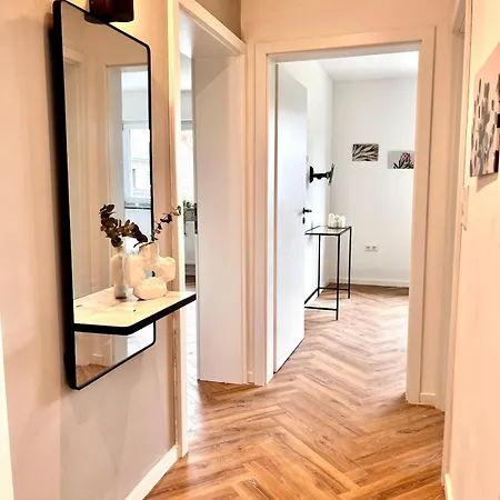 Modernes 1 Fuer Monteure & Handwerker Mit Parkplatz & Wifi Bensheim
