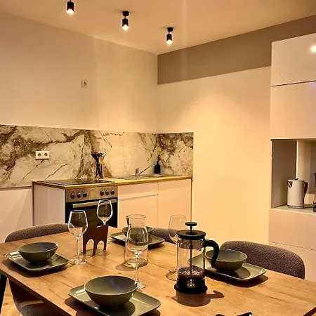 Modernes 1 Fuer Monteure & Handwerker Mit Parkplatz & Wifi Bensheim